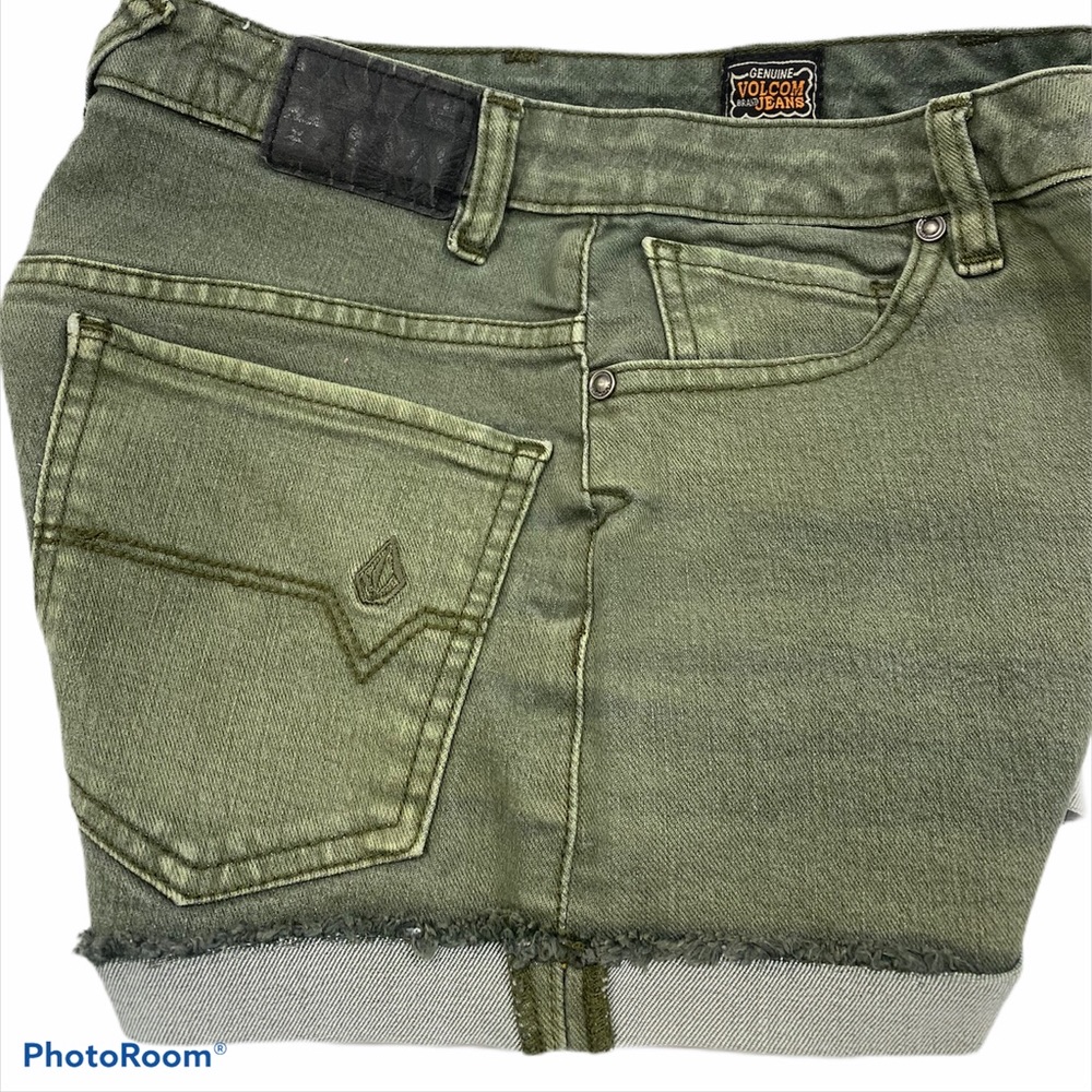 Volcom Shorts - image 1